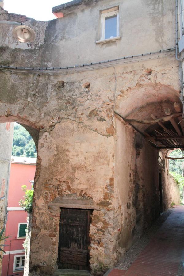 Le Case Della Lizza - Casa Rossa Levanto Exterior foto