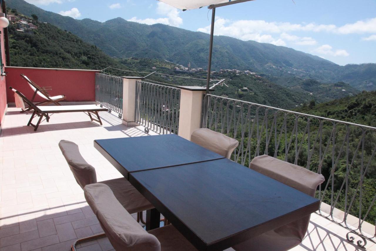 Le Case Della Lizza - Casa Rossa Levanto Exterior foto