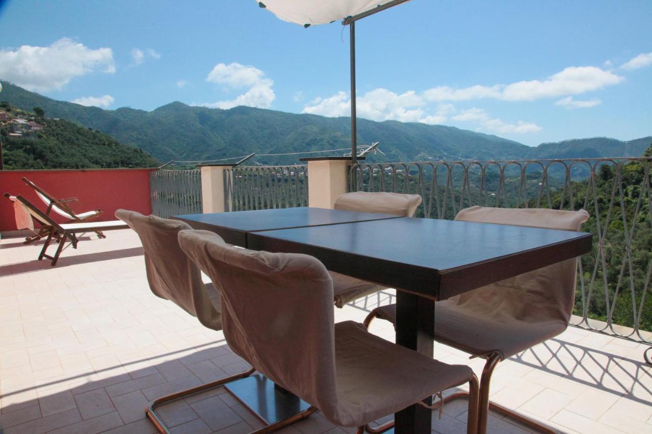 Le Case Della Lizza - Casa Rossa Levanto Exterior foto