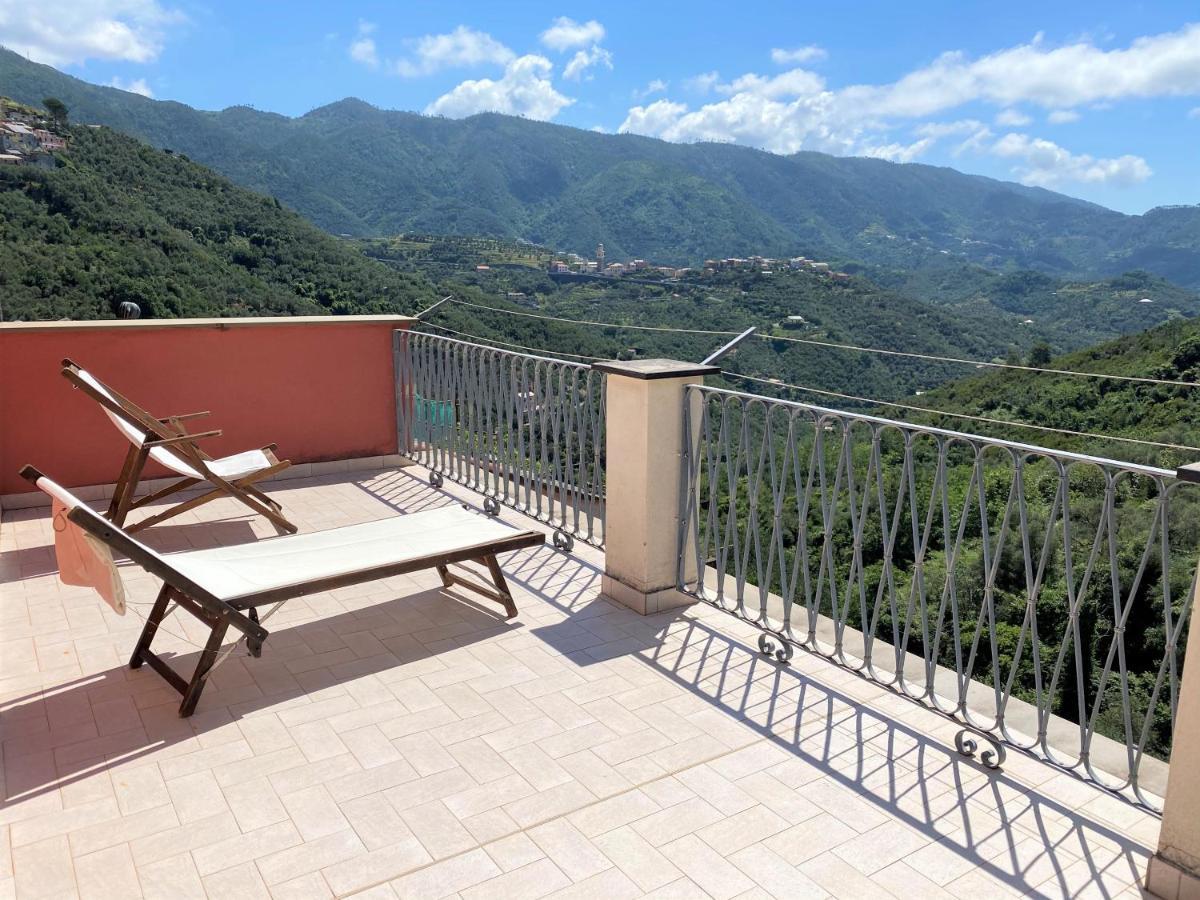Le Case Della Lizza - Casa Rossa Levanto Exterior foto